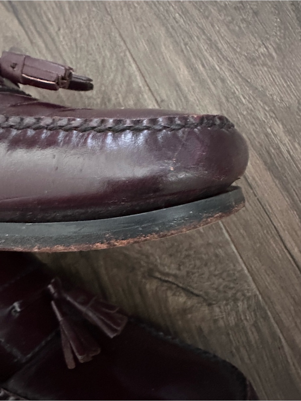 Johnston & Murphy Men’s Burgundy Leather Tassel Loafers - Picture 9 of 10
